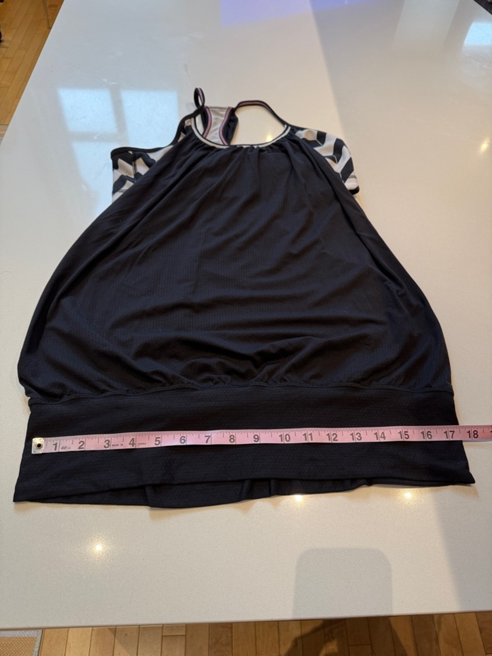 Lululemon No Limits Black Layered Hip Band TankTop with Chevron Detail, Size 10 - Picture 8 of 10